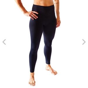 Born Primitive Lift Yourself leggings